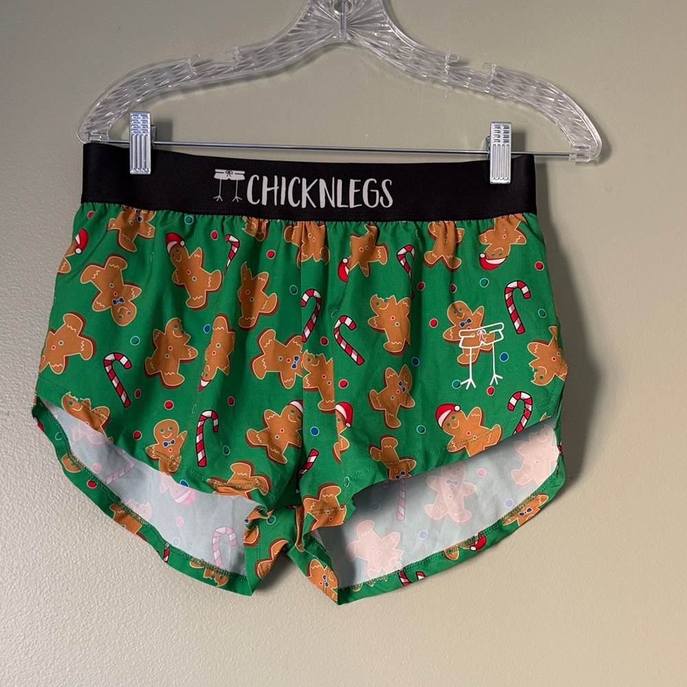 ChicknLegs Women's Green Athletic Shorts